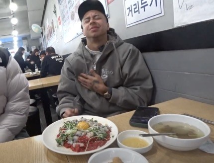  你的林皇，生食之王！林加德在韓國嘗試吃活章魚