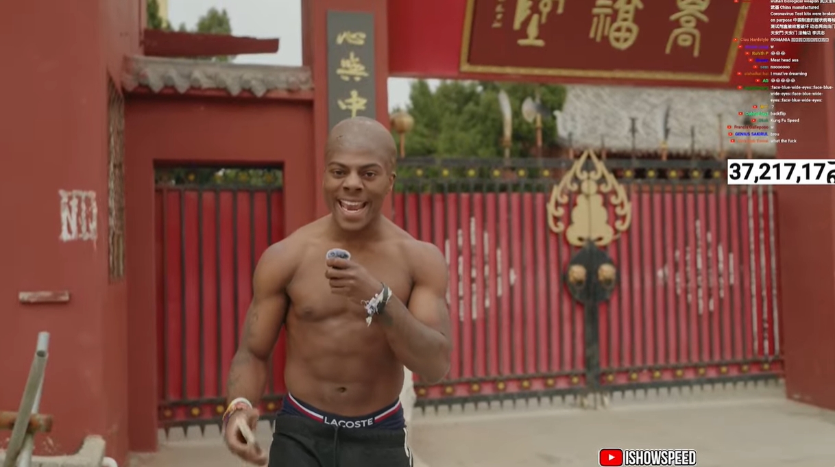  光頭造型！Speed中國行來到鄭州少林寺，上香拜佛學(xué)功夫