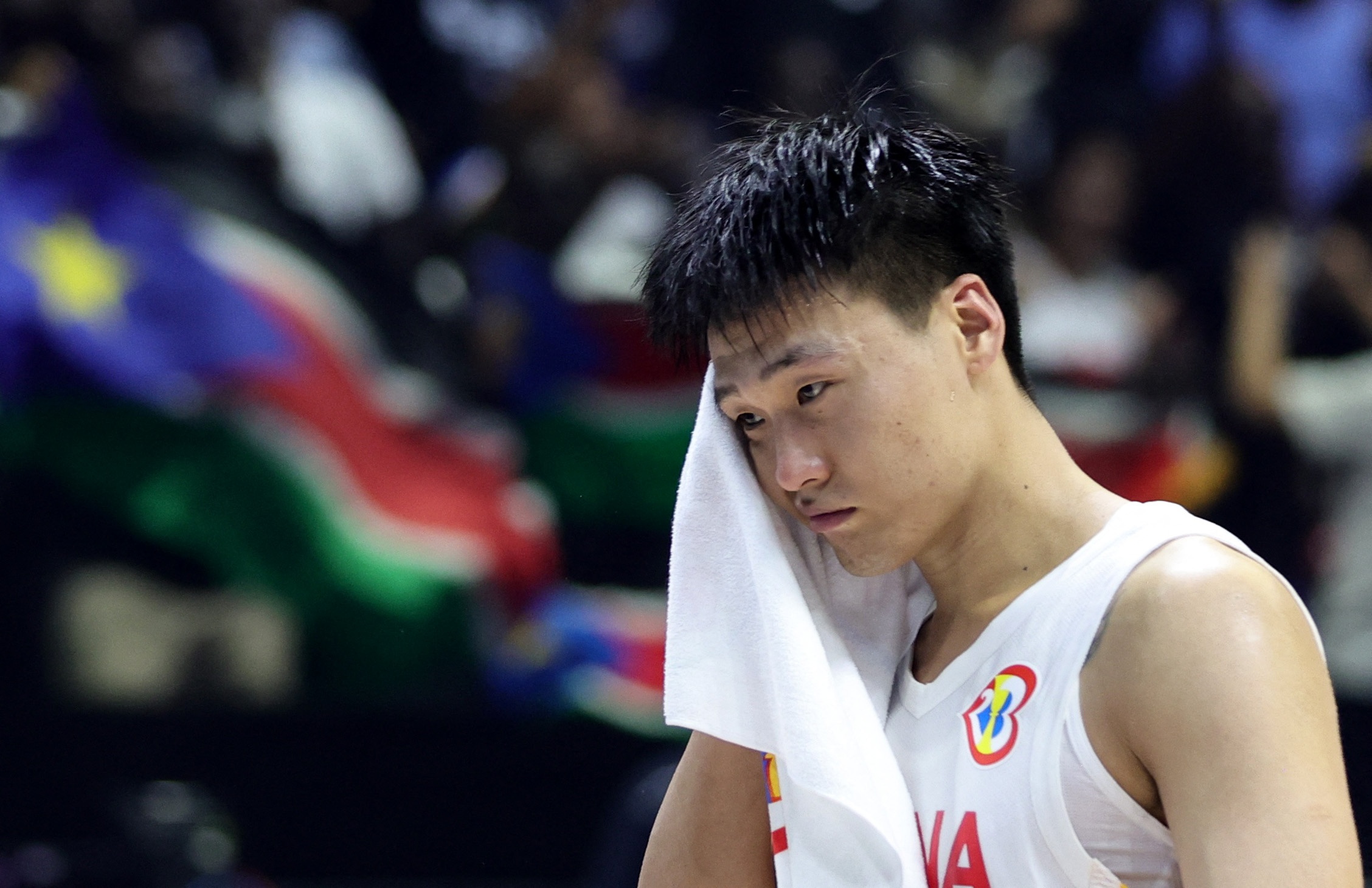  新科隊(duì)長！趙睿首節(jié)3投全中拿到6分2板1助 正負(fù)值+7